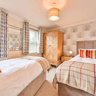 Third bedroom - Lisburne Place Luxury self catering accommodation in Torquay.